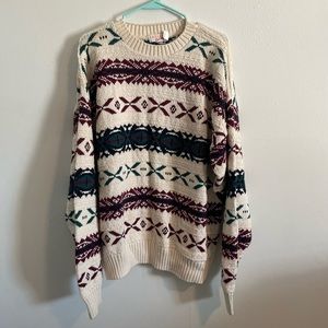 CAESARS EXCLUSIVELY VINTAGE SWEATER